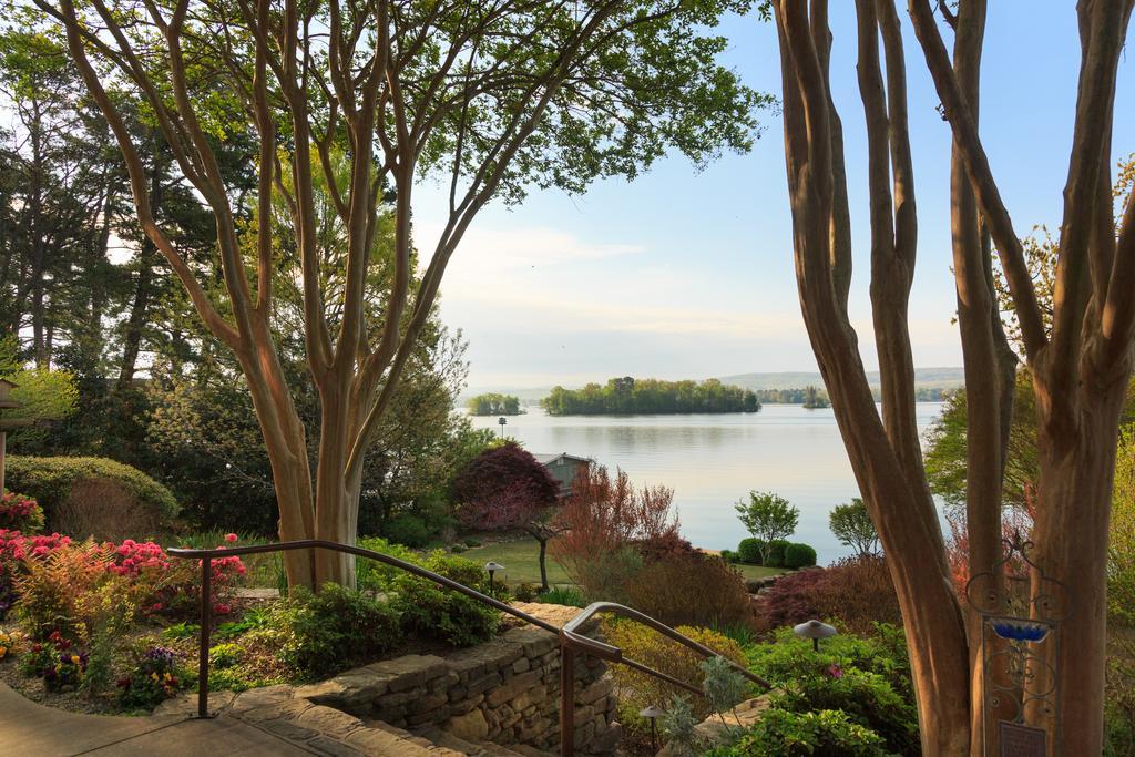 Lookout Point Lakeside Inn Hot Springs Dış mekan fotoğraf